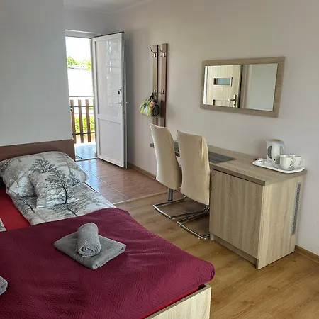 Duet בית הארחה 3*